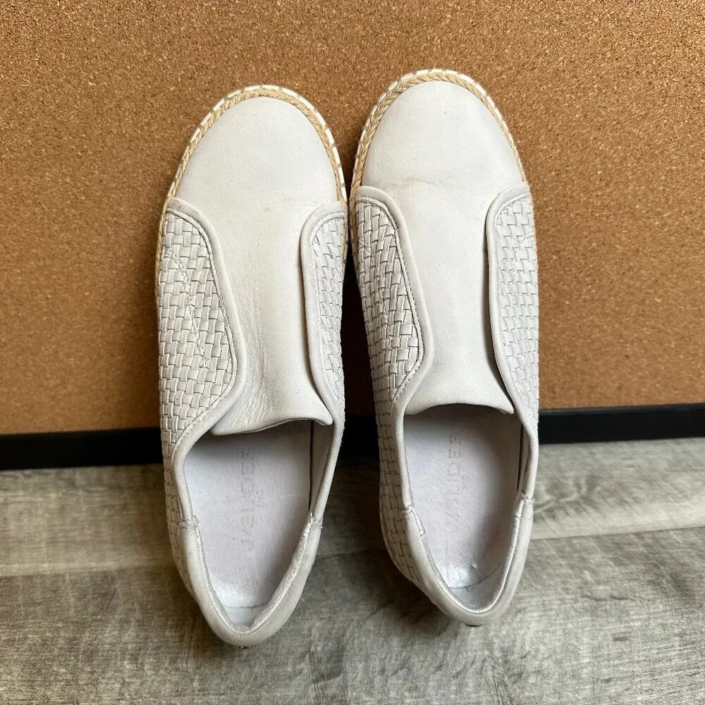 J/Slides Kayla Woven Slip-On Shoes in White Size 7.5